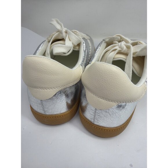 MIA girl Womens 8.5 Silver Metallic Lace Up Sneakers Cream Accents New - Picture 5 of 7